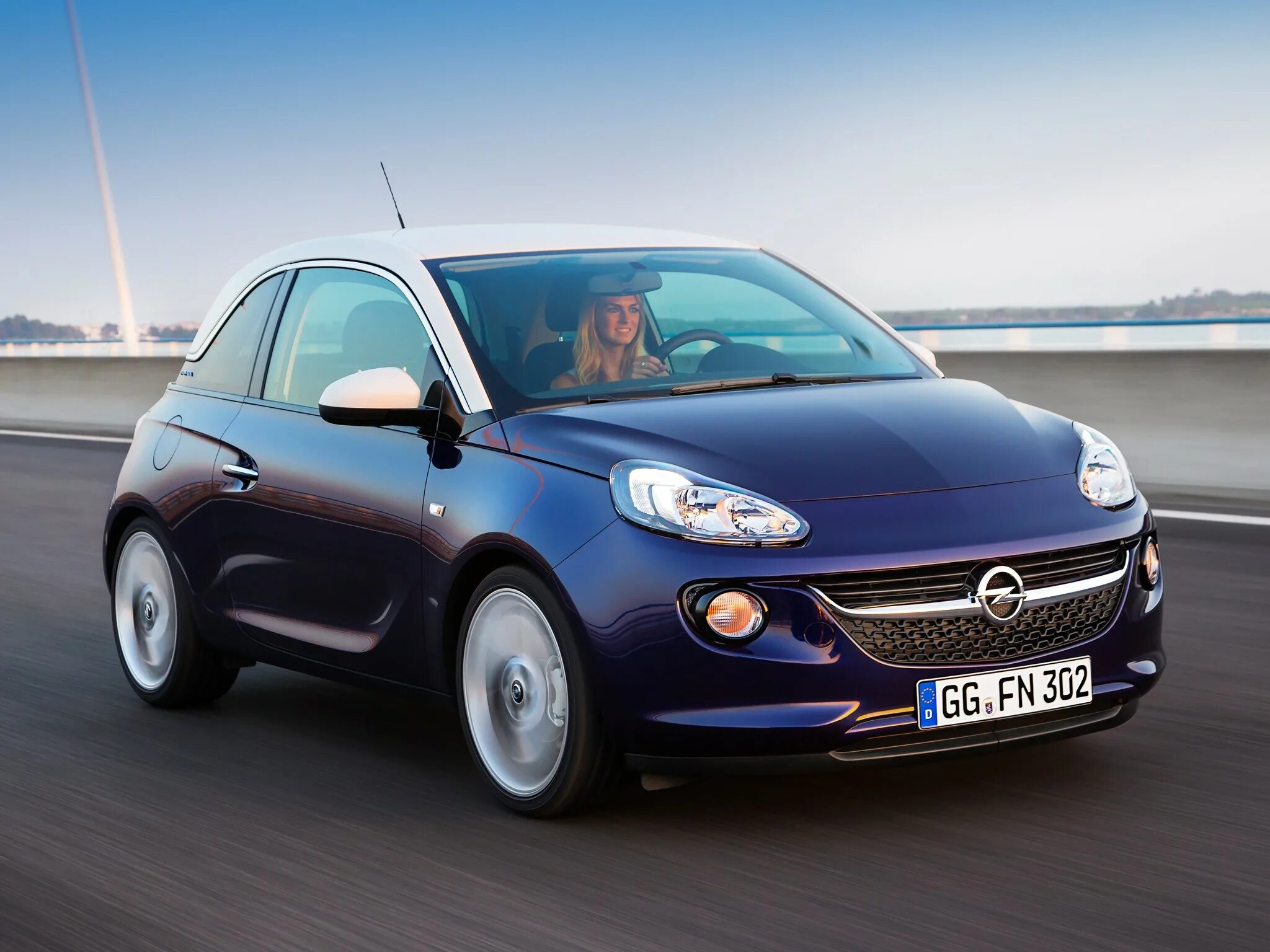 Первый хэтчбек. Opel Adam 2013. Opel Adam 2021. Opel Adam 2012. Opel Adam 2023.