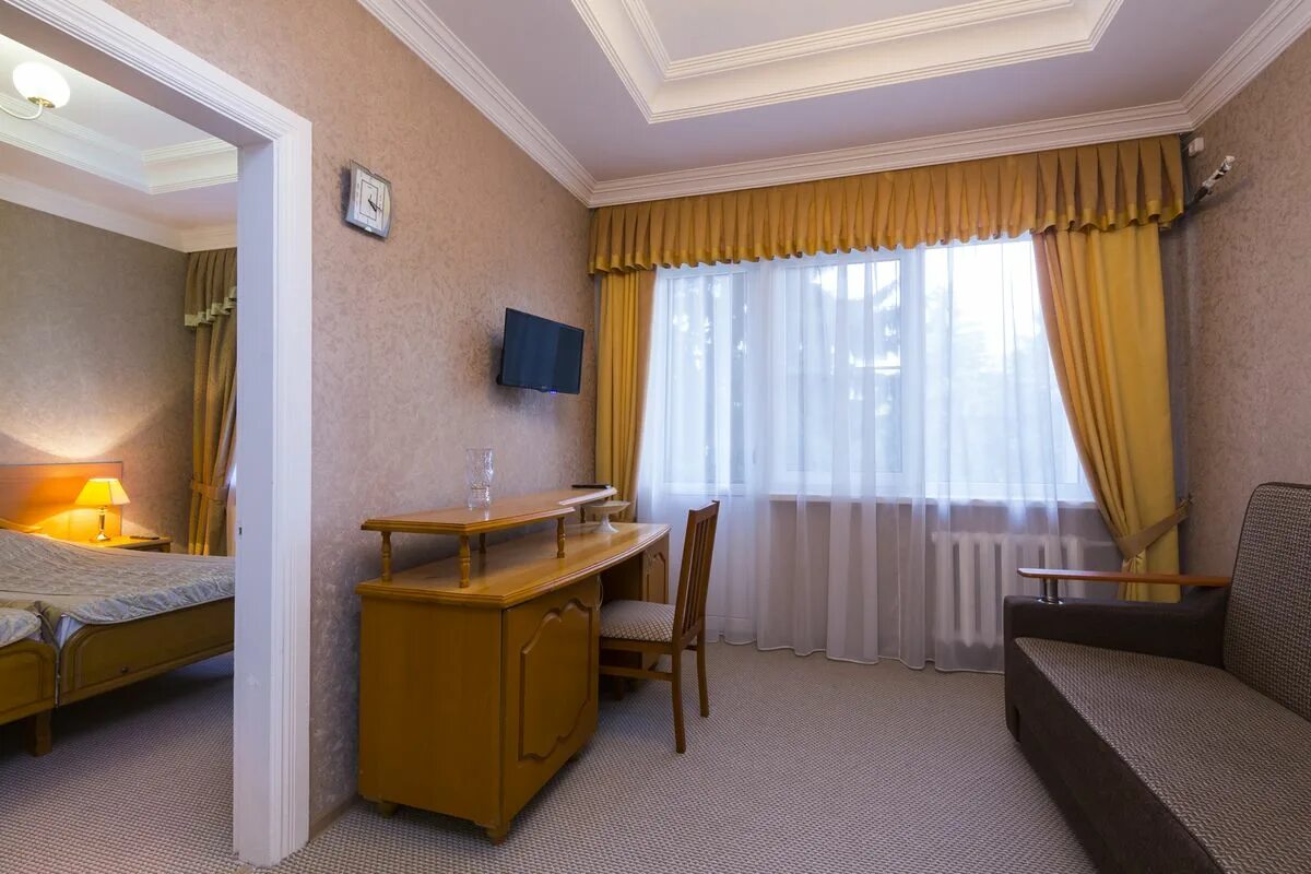 отель виктория в пятигорске. пансионат надежда ессентуки. санаторий исток кмв. санаторий источник ессентуки. ессентуки кавказские минеральные.