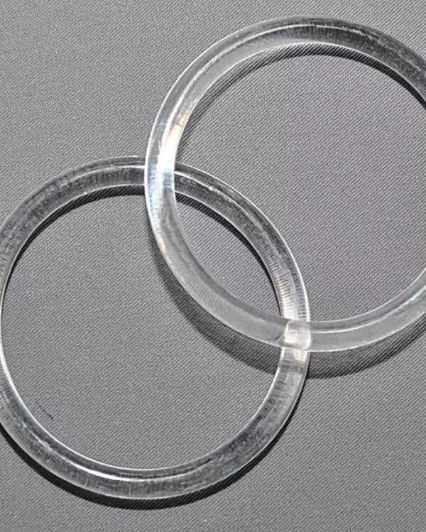 Пластмассовые кольца. Кольца для рукоделия. Прозрачное кольцо пластик. Кольца пластиковые для рукоделия.