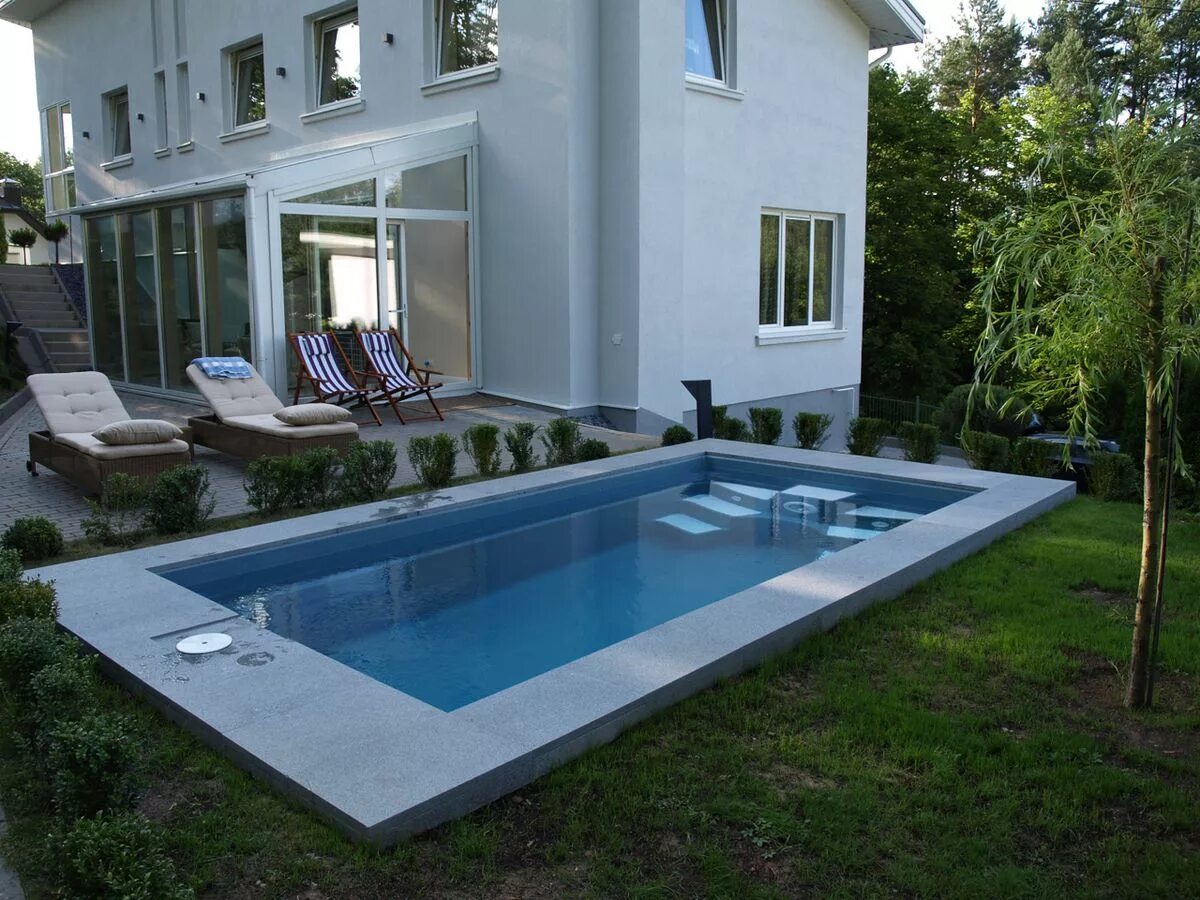 домик с бассейном. бассейн с джакузи. каркасный бассейн мини. бассейн в комнате. отделка уличного бассейна.