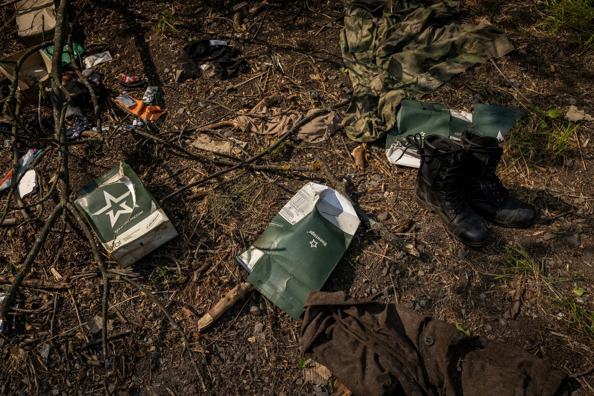 Потери украина военнослужащие. Убитые украинские военные. Трупы российских военнослужащих на Украине. Тела погибших военных ВСУ.