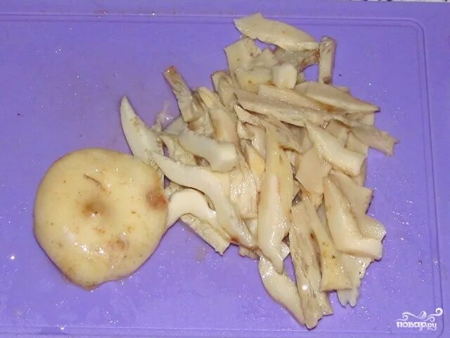 Груздянка фото. Груздянка рецепт из маринованных груздей. Груздянка из соленых груздей с картошкой. Груздянка из груздей с картошкой. Груздянка.