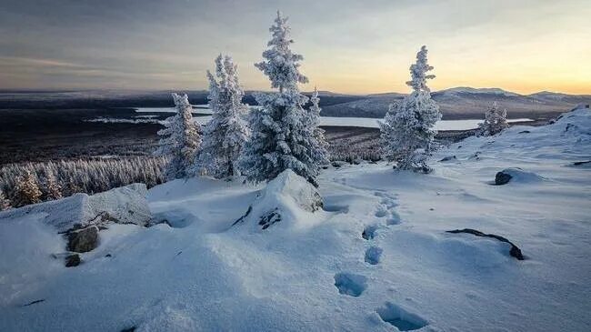 Таганай откликной. Оймякон климат. Какой юг зима. Хребет крака башкирия. Завьялиха горнолыжный курорт 2023.