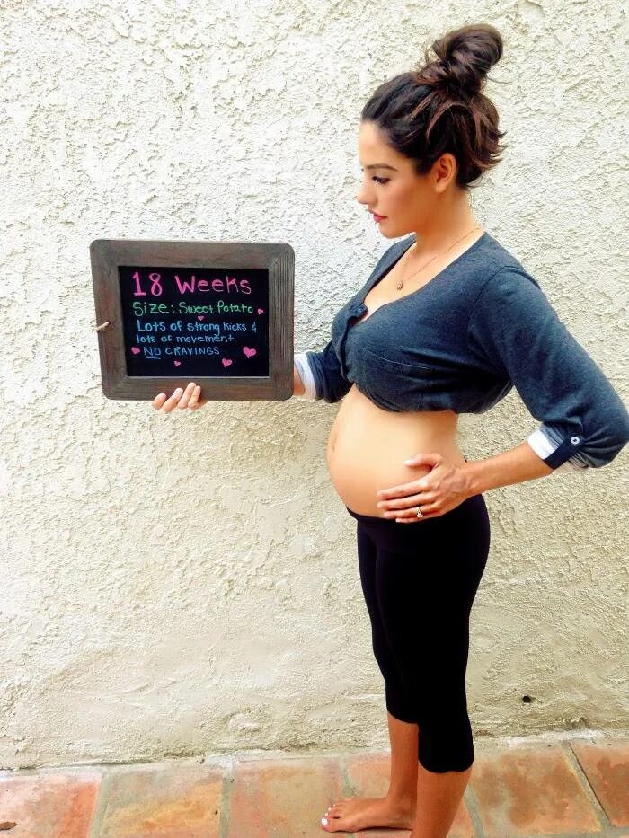 18 недель слабость. Живот на 18 неделе беременности. Животик на 18 неделе беременности. Беременный живот 18 недель.