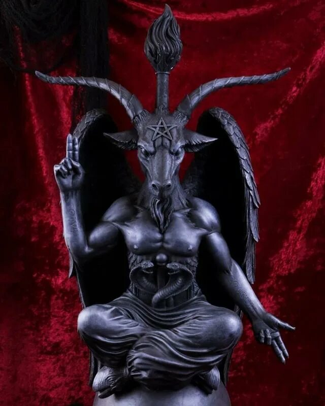 Сатана что это. Бафомет сатанинский демон?. Бафомет дьявол статуя. Сатана дьявол Люцифер Бафомет.
