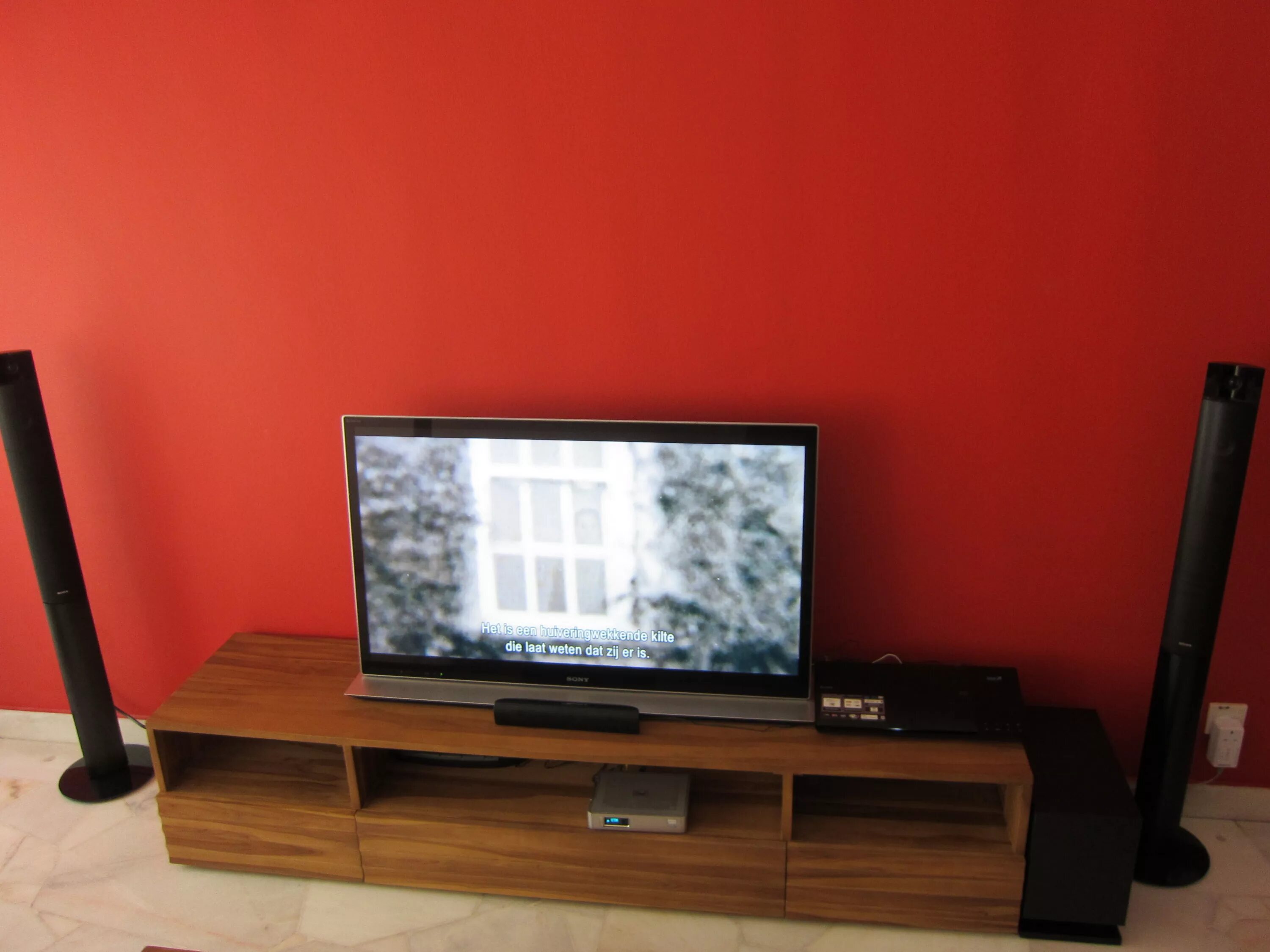 Ray in home. Sony bdv-n990w. blu ray sony bdv e690. bdv220.