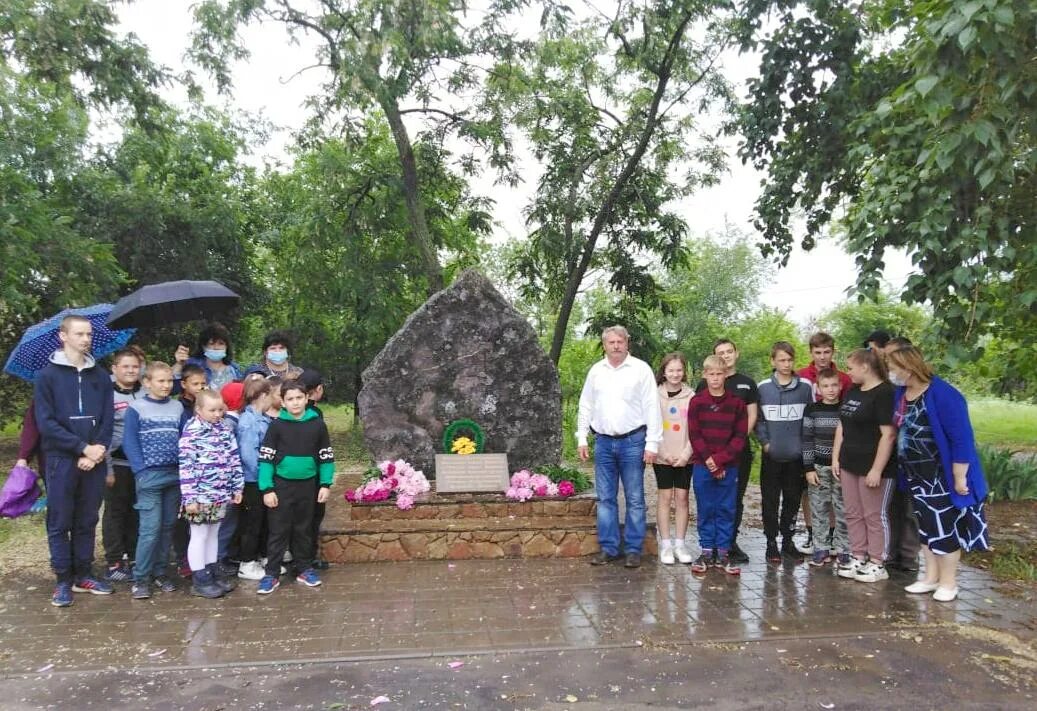 Сайт белокалитвинского городского суда ростовской области. Белокалитвинский район. Шахта в Белокалитвинском районе. Виноградный белокалитвинский район. Школа 12 пос Коксовый Белокалитвинского района Ростовской области.