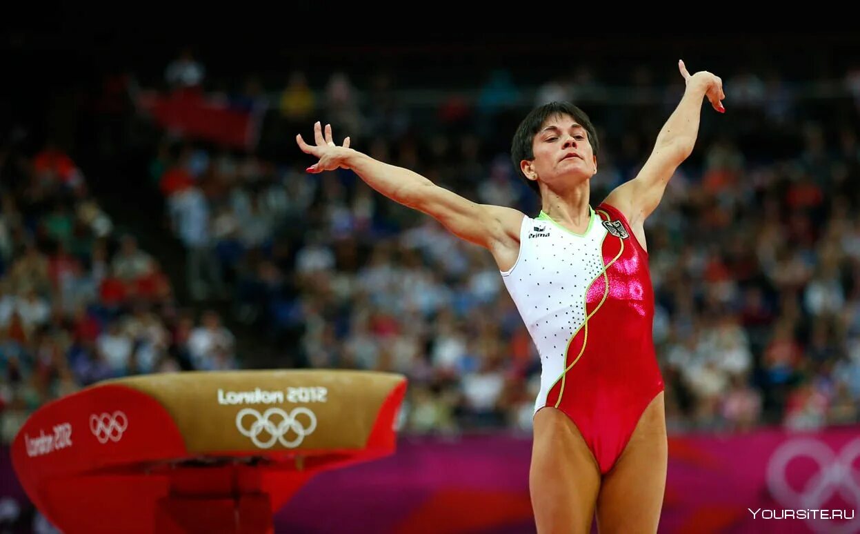 Оксана чусовитина 1992. Оксана чусовитина спортивная гимнастика. Гимнастика узбекистан оксана чусовитина. Оксана чусовитина 2021. Гимнастка 48 лет.