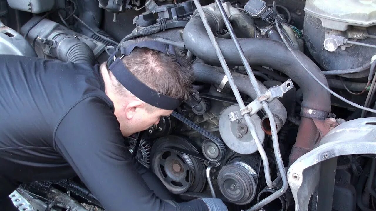 Как снять двигатель спринтер. Замена помпы мерседес мл 320 cdi. mercedes sprinter engine timing chain tensioner. how to change engine belt mercedes benz 2004 2.2 cdi?. замена помпы мерседес спринтер 3.0 дизель.