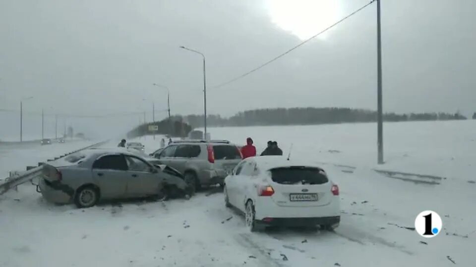 Челябинск 30 декабря. ДТП трасса м5 Челябинск Екатеринбург сейчас. Трасса м5 Екатеринбург Челябинск сегодня ДТП. ДТП на трассе м5 Челябинск Екатеринбург. ДТП на трассе Екатеринбург Челябинск.