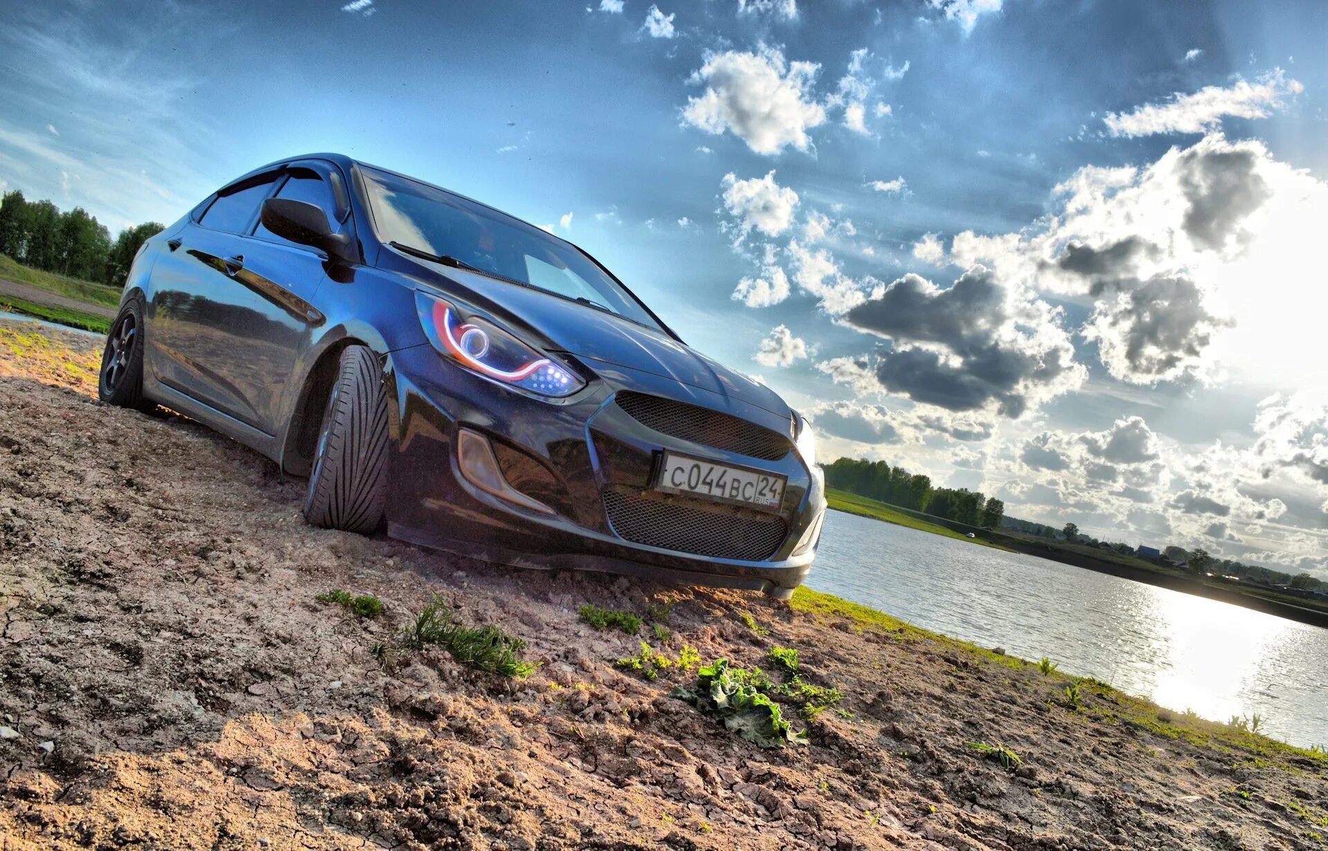 Dr solaris. Hyundai solaris rays. солярис te37. solaris 1 stance. hyundai solaris досааф.