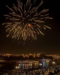 Фейерверки отменили