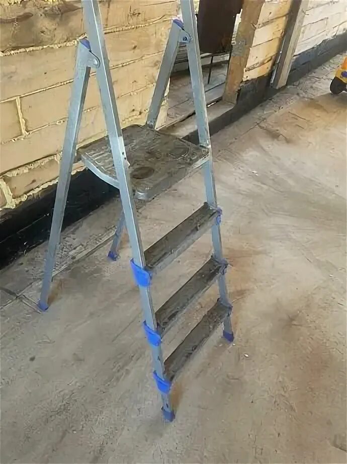 Стремянка krause solido 126641. Продам стремянки. Продам стремянки. Стремянка gigant. Стремянка upu ladder upt510.