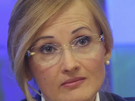 Ярова город. Ярова город. Яровая яблоко. Яровая госдума. Яровая злая.