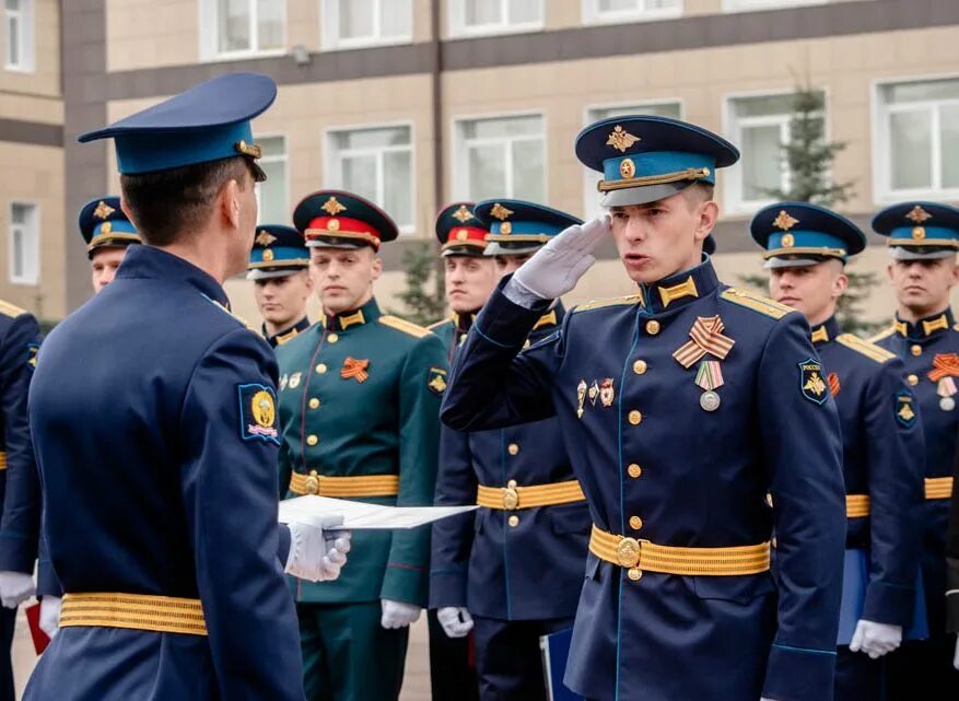 Образование офицеров. Рязанское военное училище ВДВ. РВВДКУ выпуск 2020. РВВДКУ курсанты 2020. РВВДКУ Рязань выпуск 2020.