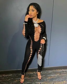 Hennessy Carolina Feet. 