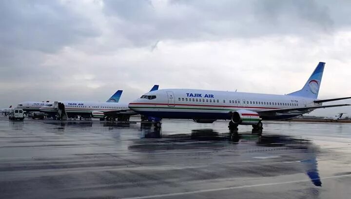 Таджик эйр новости. Таджикистан эйр. Авиакомпания tajik air. Таджик эйр 757-200. Таджик эйр 757-200.