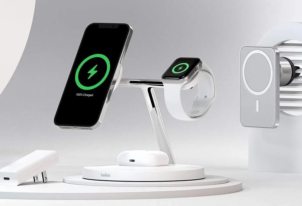 Беспроводная зарядка iphone mini. Belkin 3-in-1 Wireless Charger with MAGSAFE. Iphone 12 Pro MAGSAFE Belkin. Беспроводная зарядка Белкин 3 в 1. Belkin iphone MAGSAFE.