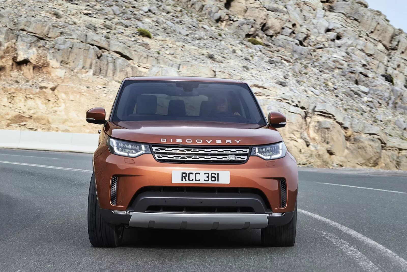 Ленд Ровер Дискавери 2016. Ленд Ровер Дискавери 2018. Land Rover Discovery 2020. Land Rover Discovery 2017. Дискавери 2018