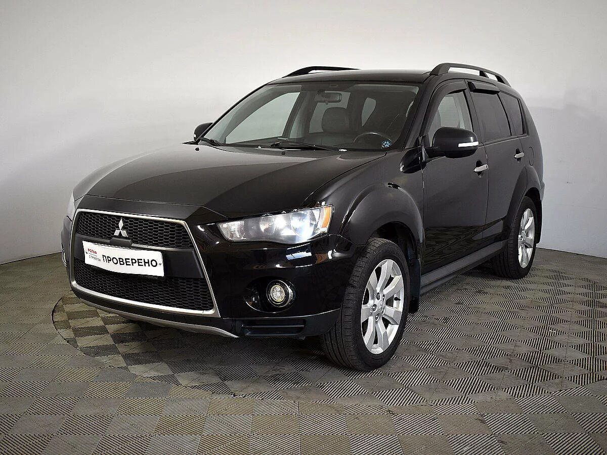 аутлендер подержанные авто. с. 0 2011 красный. аутлендер подержанные авто. Mitsubishi outlander 3 2012.