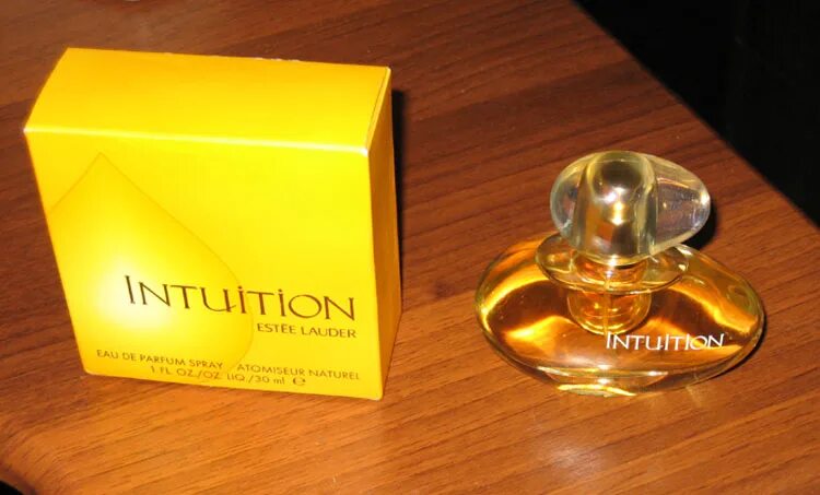 эсте лаудер туалетная вода женская intuition. духи интуишн эсте. эсте лаудер intuition. эсте лаудер духи интуишн. интуиция духи лаудер.