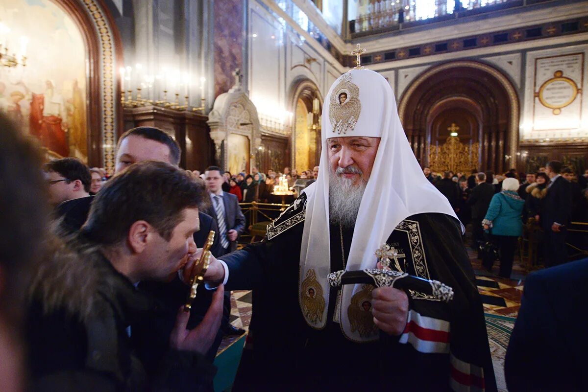 Вечерню с чином прощения. Чин прощения в храме. храмах на вечернем богослужении совершается чин прощения.