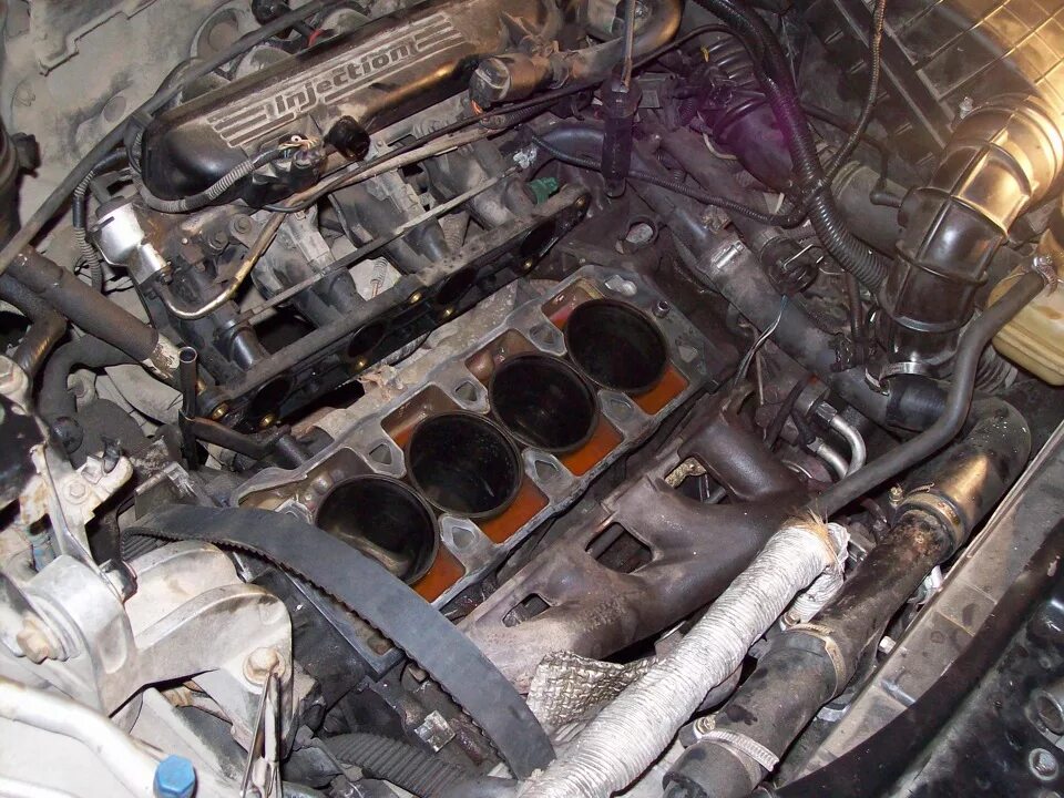 Двигатель Ровер 75 1.8. Блок двигателя Ровер 75. Ровер 414 разбор двигателя 1.4. Блок ДВС Ровер 75 1.8.