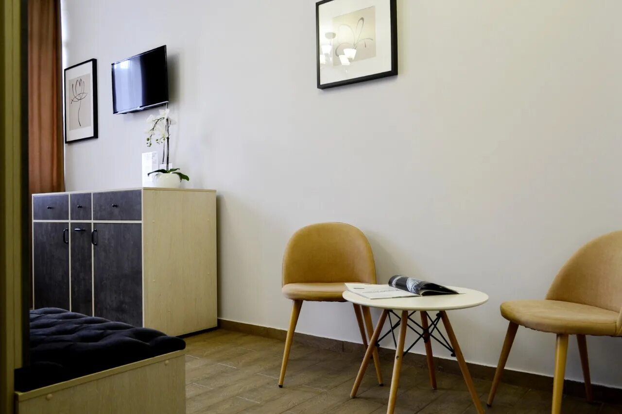 Гостиница волна ессентуки. Ессентуки отель 3. Park hotel ессентуки. Park house парк хаус отель ессентуки. Отель парк энд хаус ессентуки.