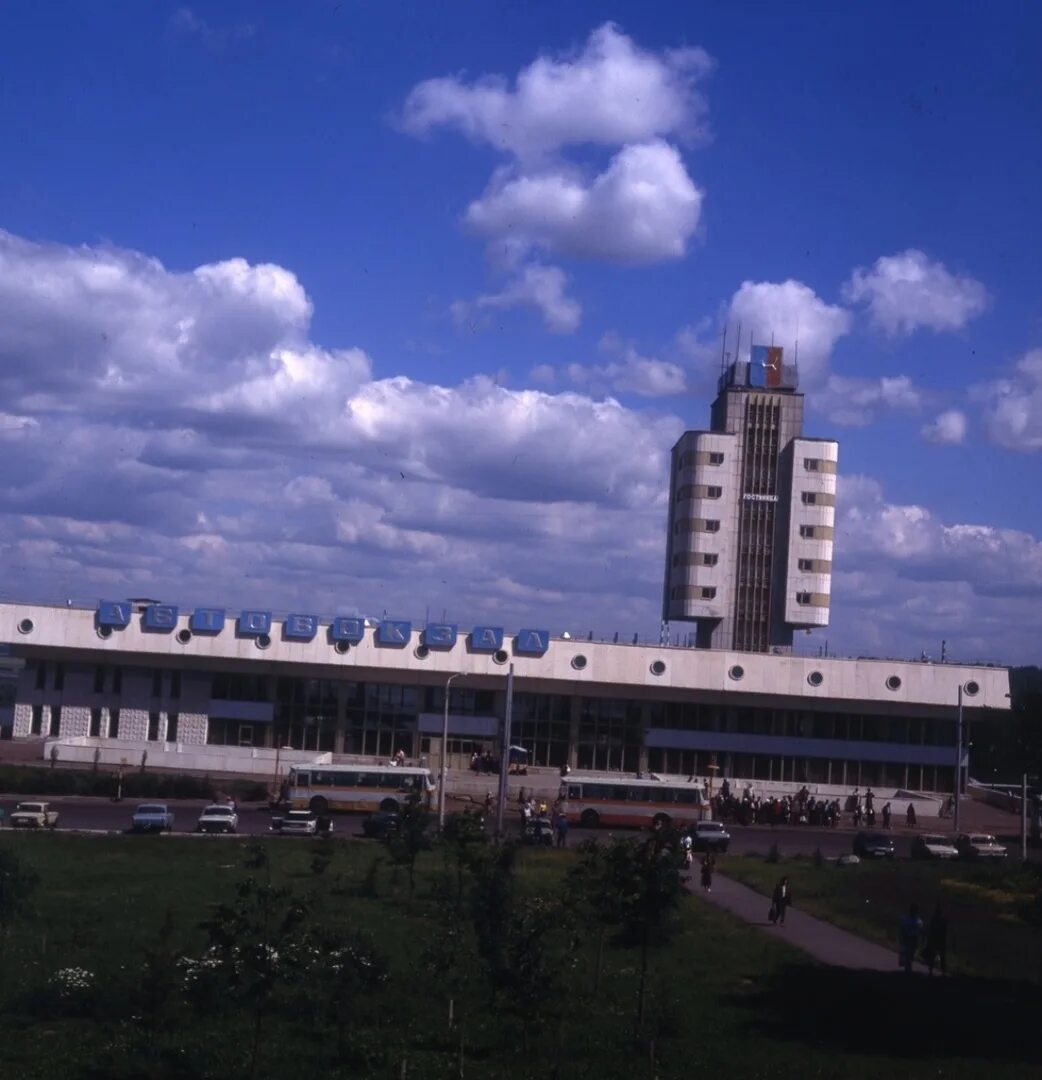 Северный автовокзал Уфа. Северный автовокзал Уфа заброшенный. Северный автовокзал Уфа фото. Северный автовокзал Уфа 1970-е годы.