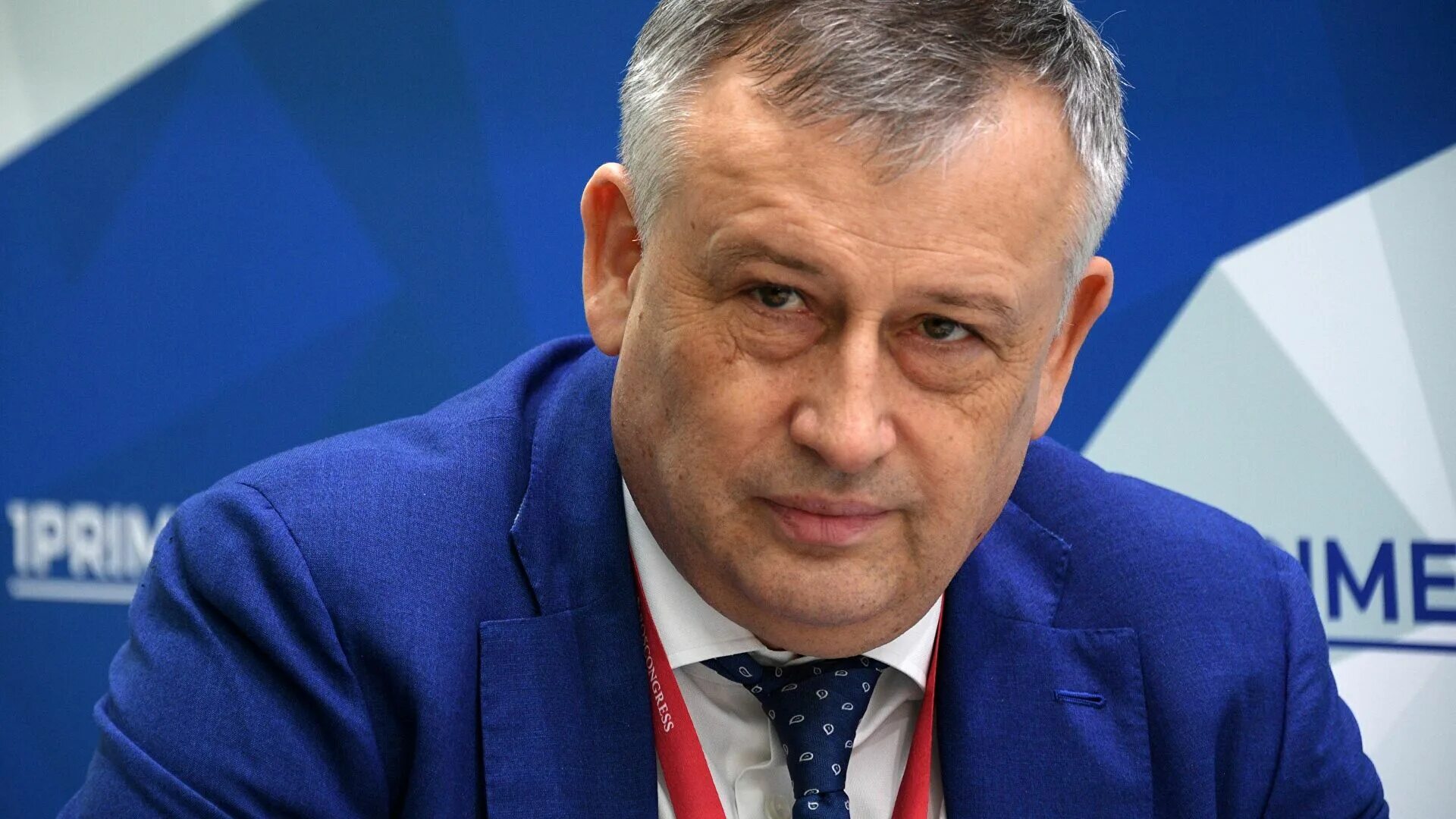 Губернатор лен обл. Александр юрьевич дрозденко. дрозденко александр юрьевич губернатор ленинградской области. губернатор ленинградской области 2019. губернатор ленинградской области 2025.