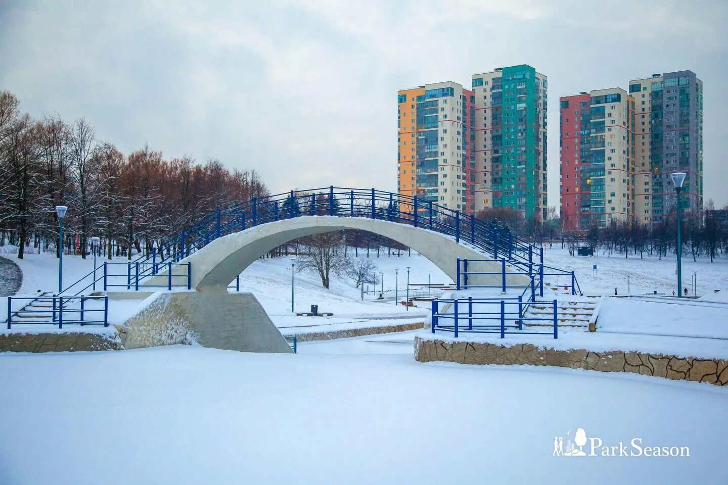 Пруды в олимпийской деревне москва. Парк олимпийская деревня фото. Парк олимпийская деревня фото. Москва парк олимпийской деревни парк олимпийской деревни. Парк олимпийской деревни 80 в москве.