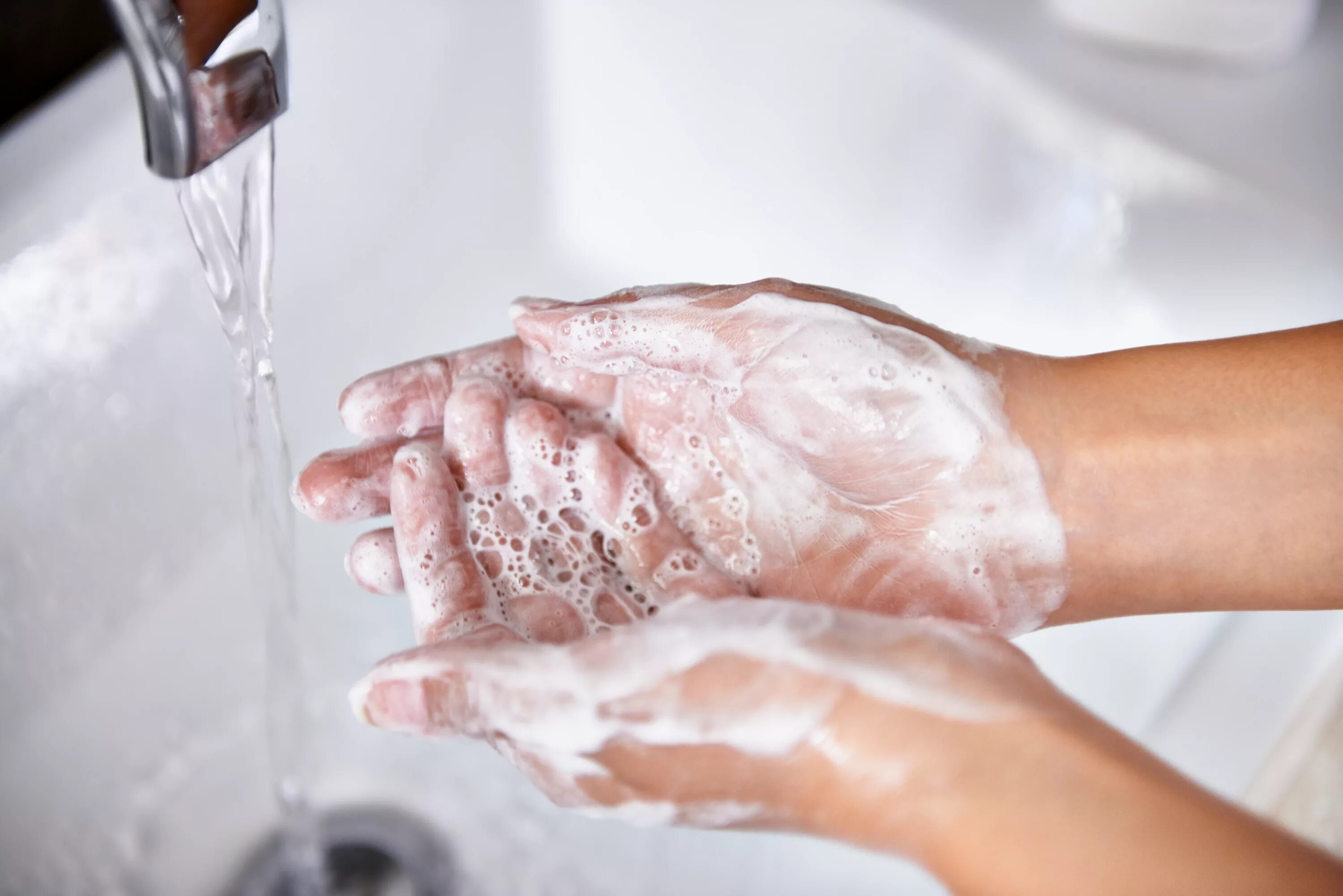 Чистое очищение. Мытье рук. Гигиена рук. Мытье рук с мылом. Мыло для рук.
