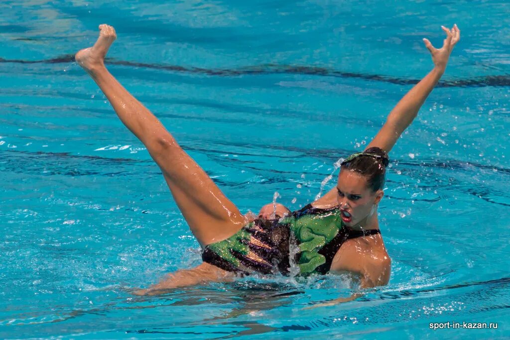 Колесниченко синхронное плавание. Михаэла каланча синхронное плавание. Синхронное плавание микст будапешт. Синхронисты микст. Синхронное плавание рио 2016 ищенко и ромашина.
