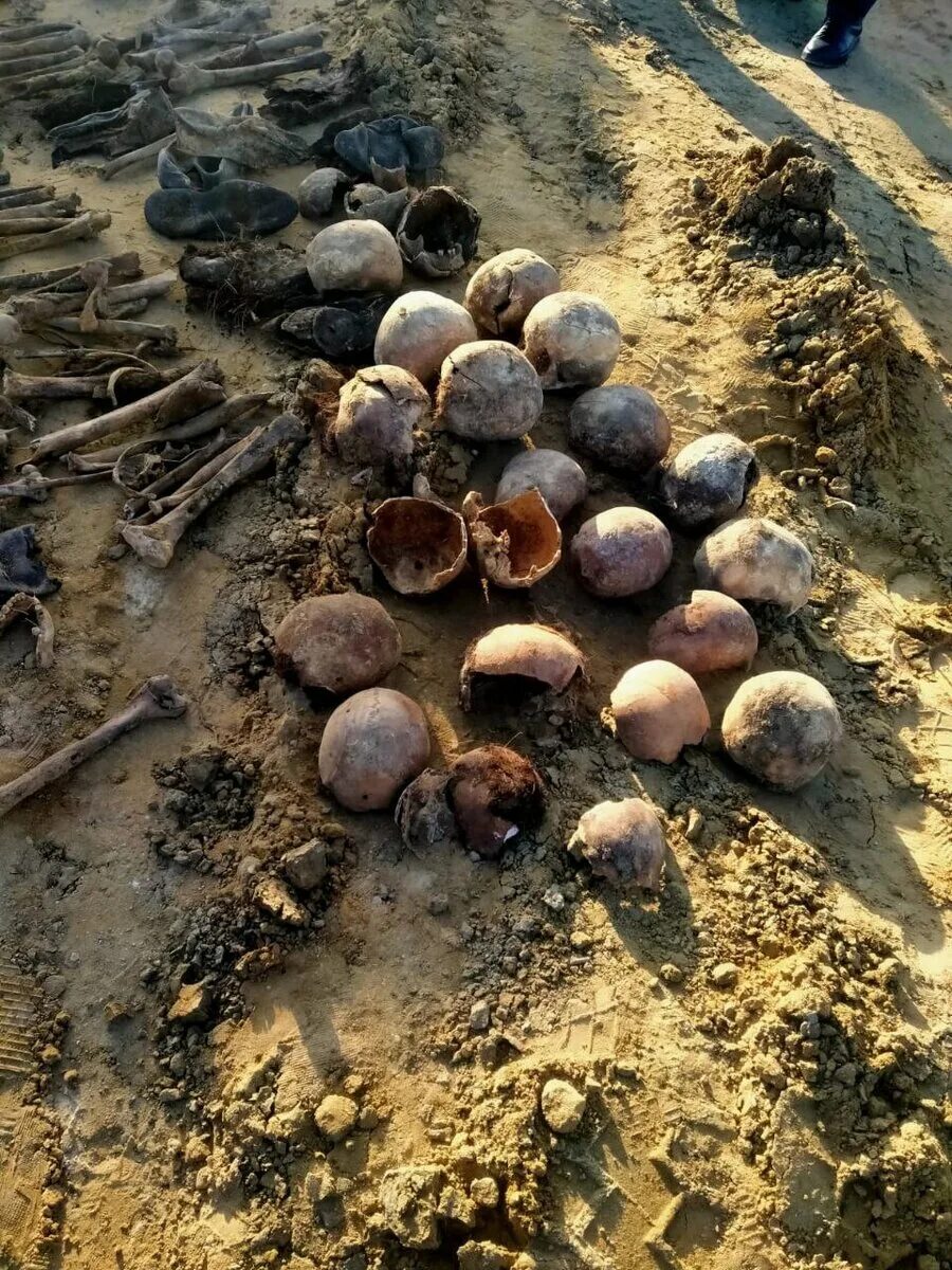 Дагдизель каспийск с берега. Каспийск нашли. Каспийск нашли. Взрыв жилого дома в каспийске 1996. Находка пляжи.