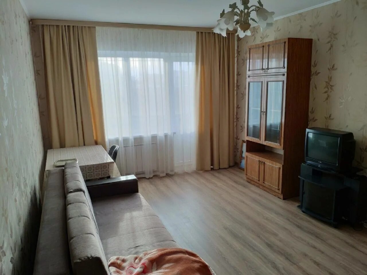 Алатырь улица советская 37. Алатырь квартира на длительный срок. Алатыре, улица гоголя, 117. Новосибирск блюхера суточная квартира. Квартиры лянтор.