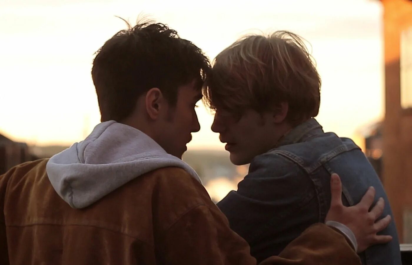 Короткометражки про геевскую любовь. Movies boys 18
