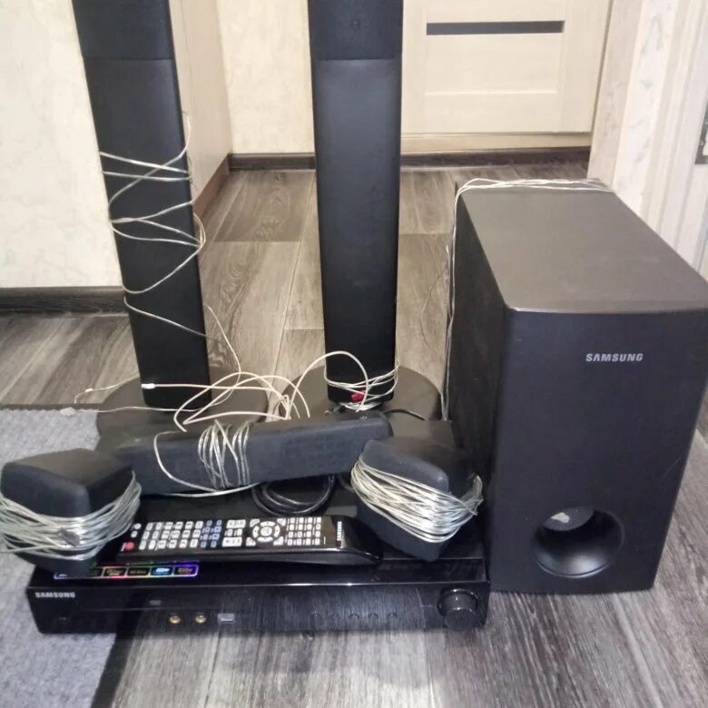 Самсунг домашний кинотеатр 5. Домашний кинотеатр samsung ht-x200. 1. Караоке система samsung ht-z110. Домашний кинотеатр самсунг 5.