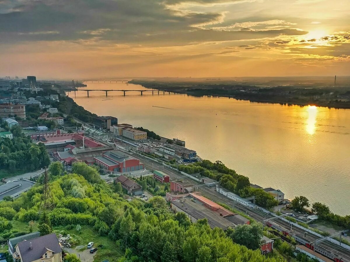 Ковид пермь. Город Пермь. Пермь вид на набережную. Пермь набережная панорама. Панорама Пермь 2023.