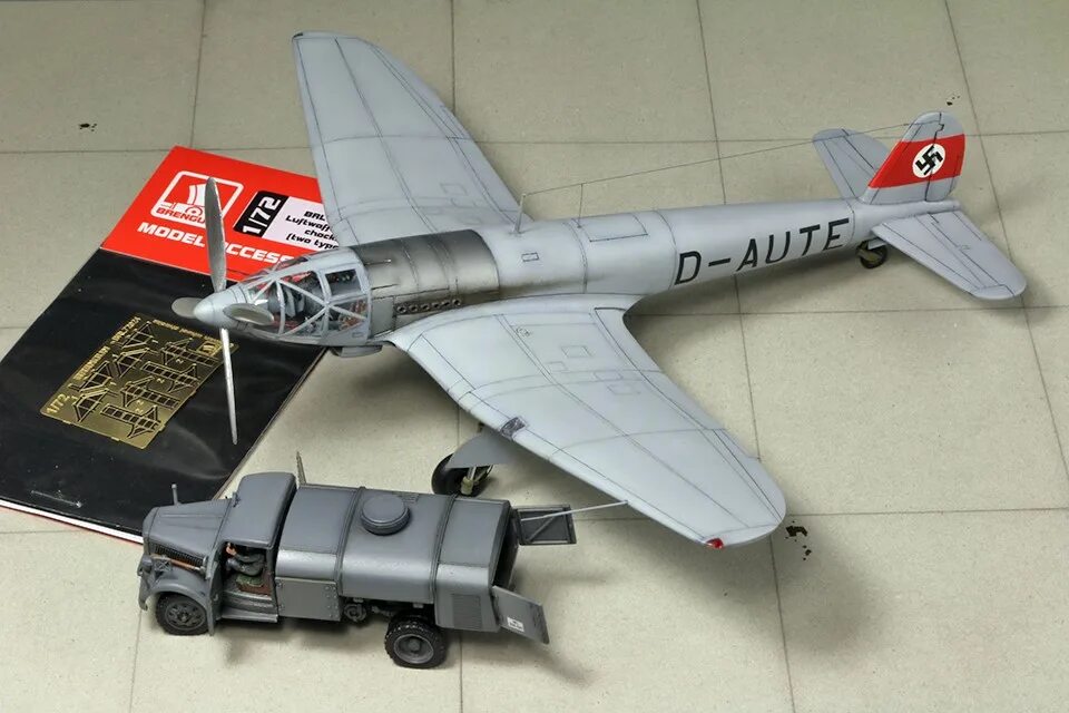 Самолет heinkel he-119 valom, 1/72. Heinkel he 111 h-22. He 162 самолет. He 5 и 4. Самолет heinkel he-70.
