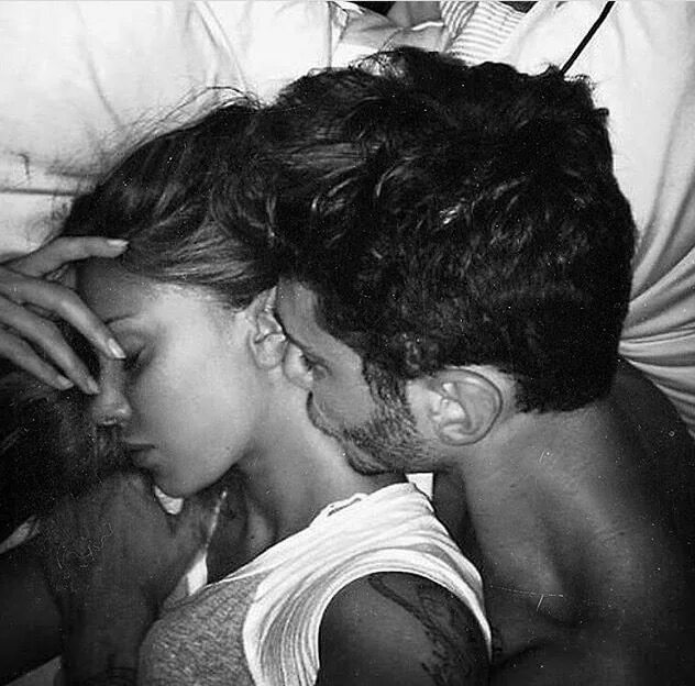Nasty couple. Любовные страсти. Страстный поцелуй. Нежный поцелуй. Мужчина и женщина любовь.