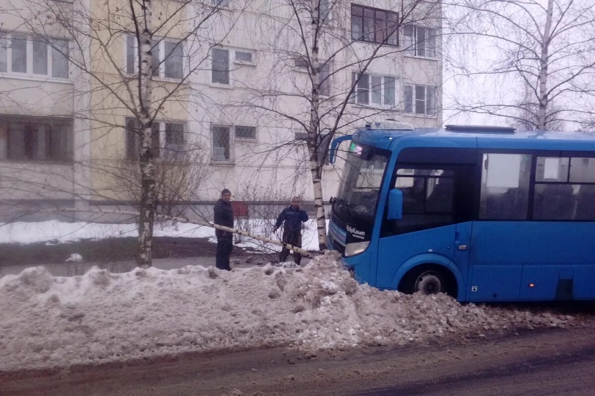 Горки тверь автобус. Нефаз вышний волочек. Горки тверь автобус. Автобусы верхневолжья тверь. Автобусы твери марки.