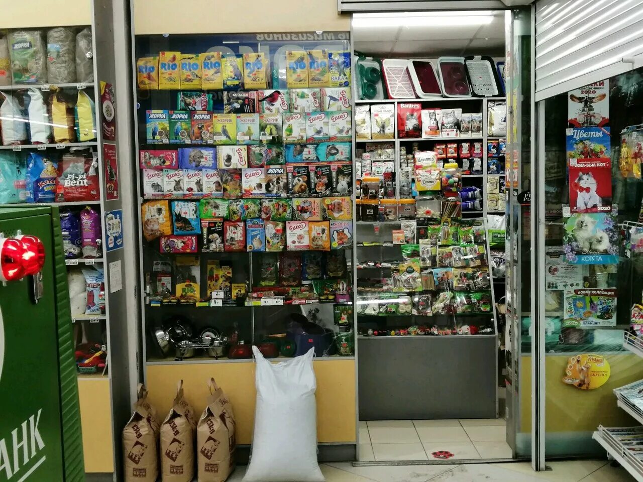 находка зоомагазин джунгли. барнаул зоолавка. товары для животных барнаул. джунгли зоомагазин троицк. барнаул улица балтийская 50.