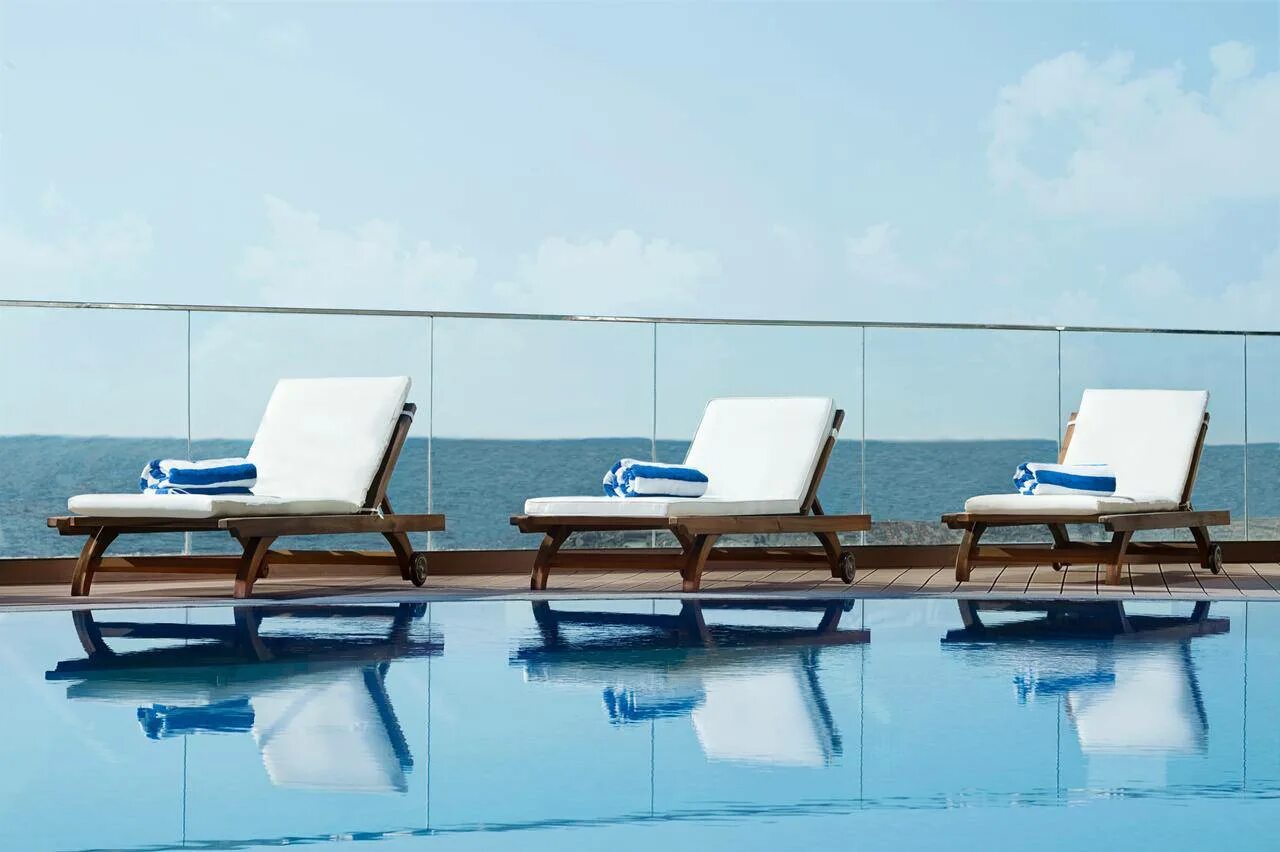 Виндхам аджман 4. Отель в аджмане wyndham garden. wyndham garden ajman corniche аджман. отель вундхам гарден в оаэ аджман. wyndham garden ajman corniche 4 junior suite.