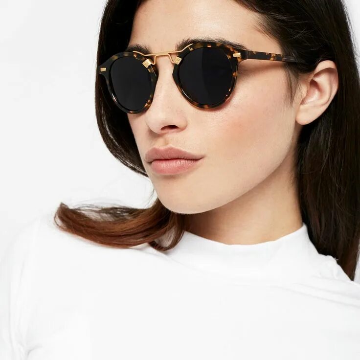 Очки carolina herrera colorblock cat eye sunglasses. Очки на узкое лицо женские солнцезащитные. Очки на узкое лицо женские солнцезащитные. Солнцезащитные очки формы. Очки на узкое лицо женские солнцезащитные.