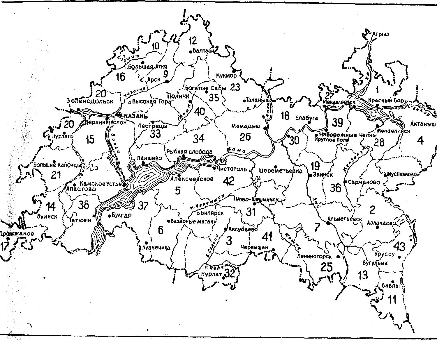 Карта татарстана спутник. Карта Татарстана по районам. Контурная карта Республики Татарстан. Контурная карта Республики Татарстан по географии 8. Административно-территориальное деление Татарстана на карте.