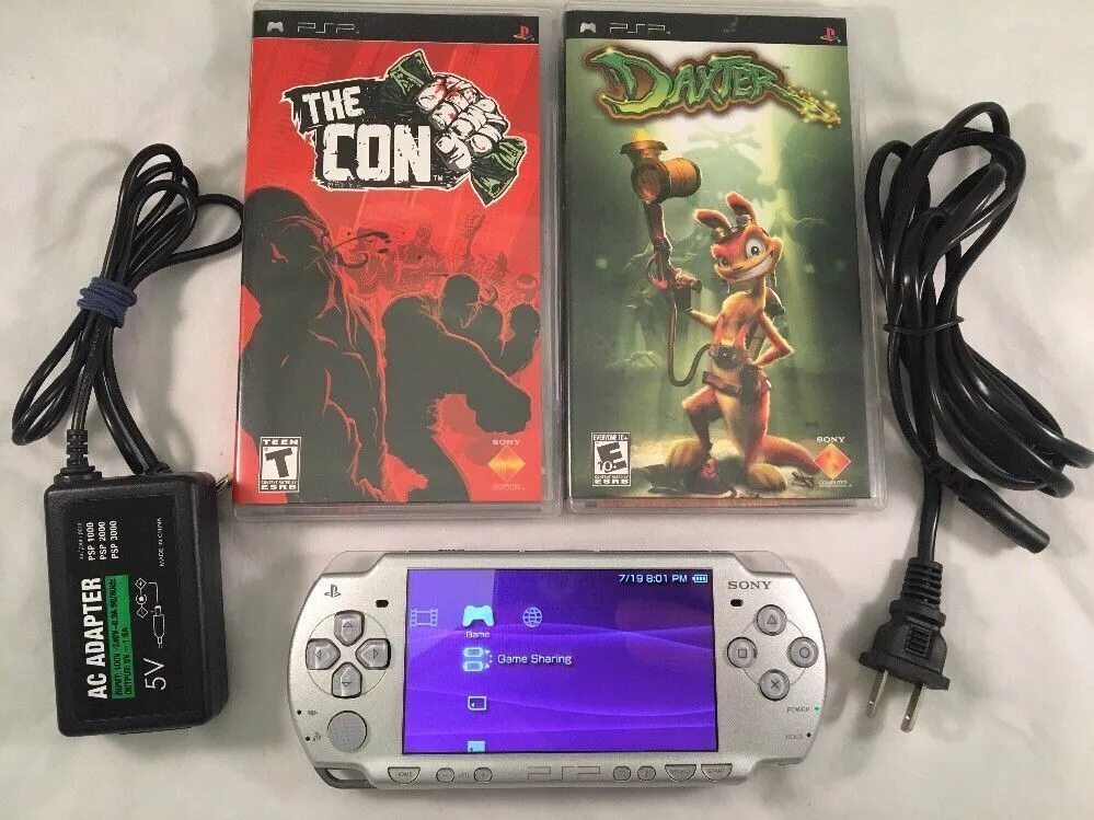 Игры на psp sony. Sony PSP 2001. PSP приставка 2001. Sony ps2 Portable. ПСП сони 1.