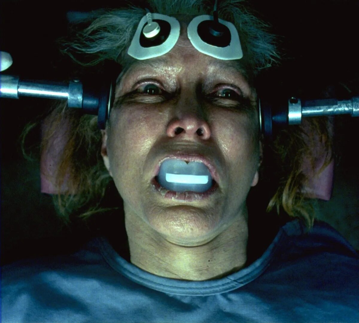 дженнифер коннелли в фильме реквием по мечте. реквием по мечте год. дженнифер коннелли реквием по мечте (2000). джаред лето в фильме реквием по мечте. реквием по мечте фильм 2000.