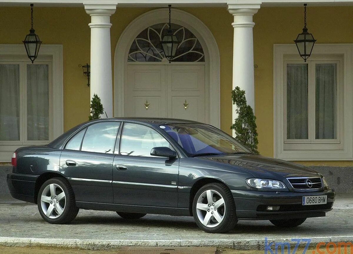 Опель омега купить в россии. Opel Omega b. Opel Omega 2.2. Opel Omega 3.2 2003. Opel Omega b3.