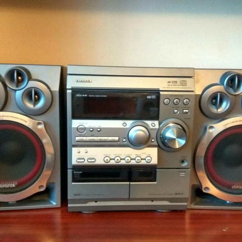 Купить центр aiwa. Музыкальный центр Aiwa XR-em550. Музыкальный центр Aiwa FD-lm30. Музыкальный центр айва z2000. Музыкальный центр Aiwa z-vr750.