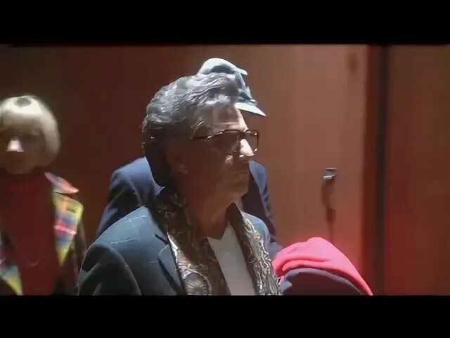 Хвост виляет собакой выражение. Плутовство 1997. плутовство или хвост виляет собакой.